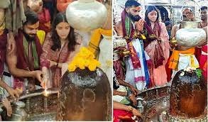 UJJAIN: Kohli with wife Anushka offered prayers at Mahakaleshwar temple