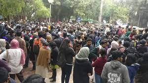 New Delhi : BBC Documentary : AISA alleges – Many students detained for protesting against DU action