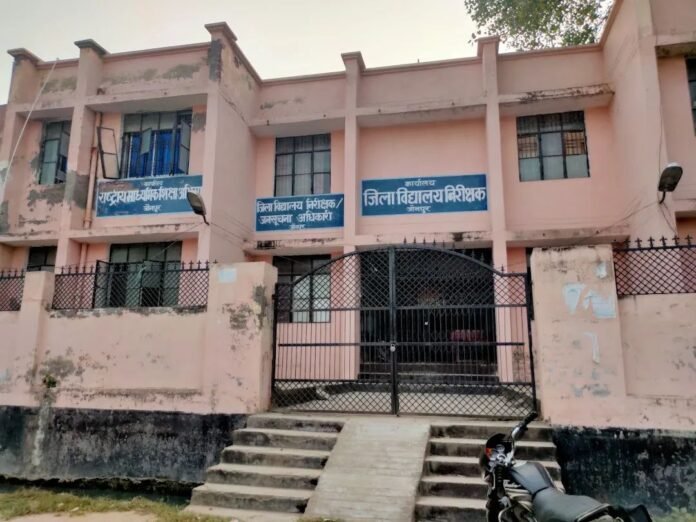 5b6da2ff9bdf78d15c8101bd44353e40_325203751