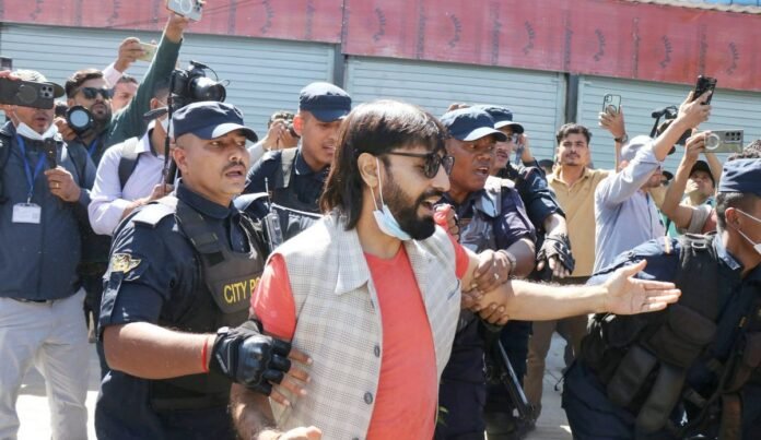 f911d30f6bbdcb4028ac044c15ddbe99_805354933