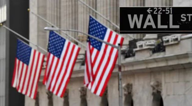 New Delhi: Global markets show signs of weakness