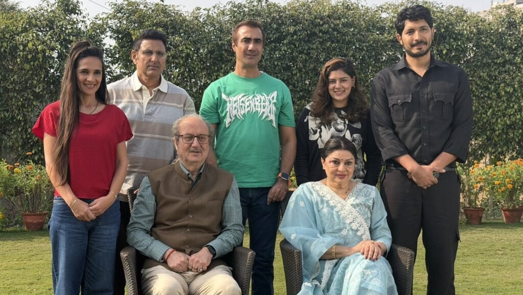 Mumbai: Original Cast Returns for 'Khosla Ka Ghosla 2' After 19 Years