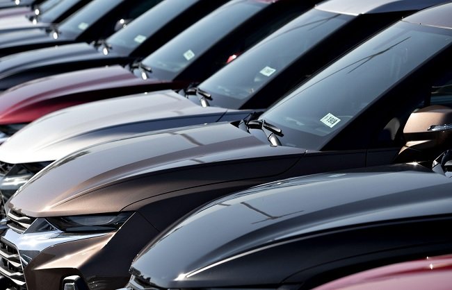 New Delhi: Passenger Vehicle Sales Increased by 27% Year-on-Year in December 2025: SIAM