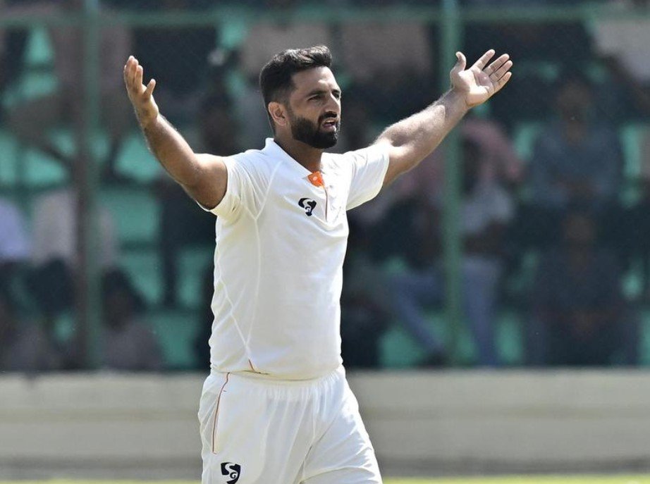 New Delhi: Aaqib Nabi becomes the highest wicket-taker in the 2025-26 Ranji Trophy season.