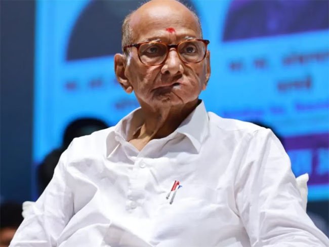 Pune: Former Union Minister Sharad Pawar Discharged from Hospital