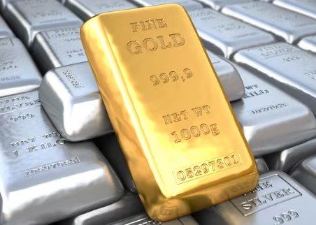 New Delhi: Gold prices fall in the bullion market, silver prices unchanged