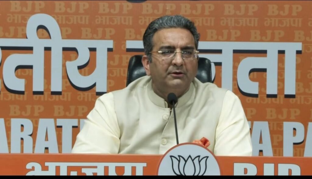 New Delhi: BJP accuses Congress-led Karnataka government of usurping government property