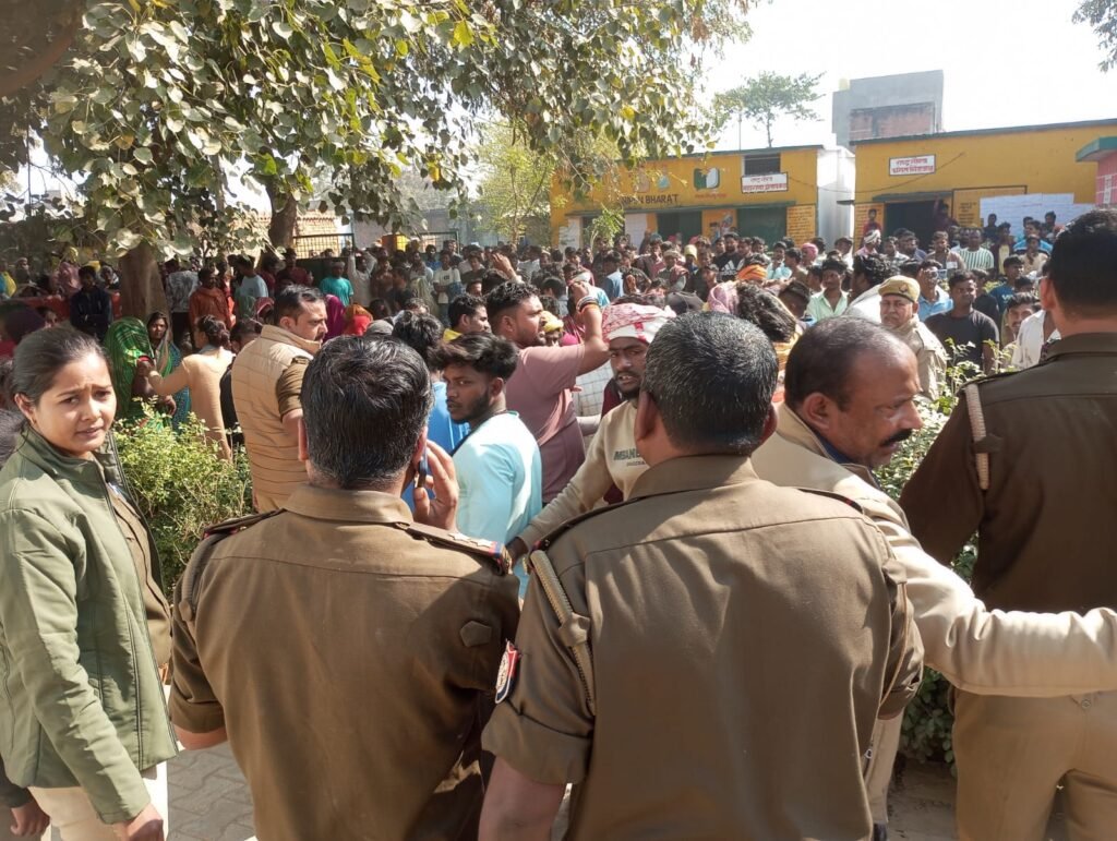 Varanasi: Primary school headmaster accused of showing obscene videos to female students