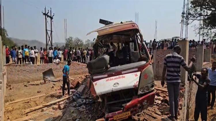 Jashpur/Raipur: Six dead, nine critical after bus overturns in Chhattisgarh's Jashpur district