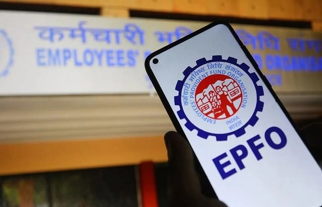 New Delhi: EPFO ​​retains interest rate at 8.25% for FY 2025-26