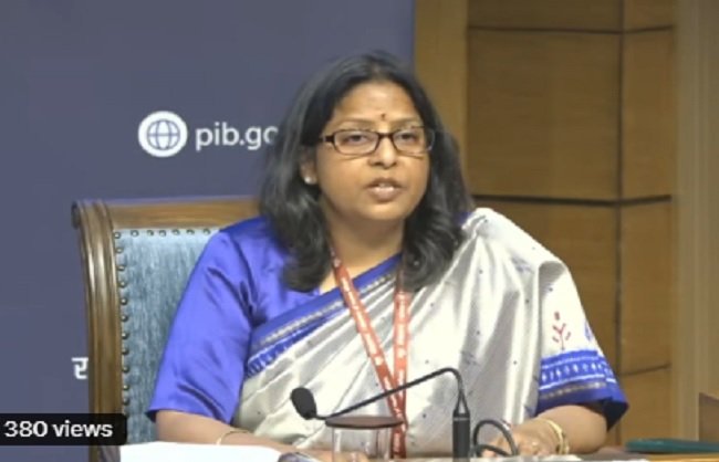 New Delhi: Emphasis on PNG and CNG Supply; India Possesses Adequate Fuel Reserves