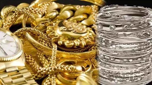 New Delhi: Slight Dip in Gold and Silver Prices