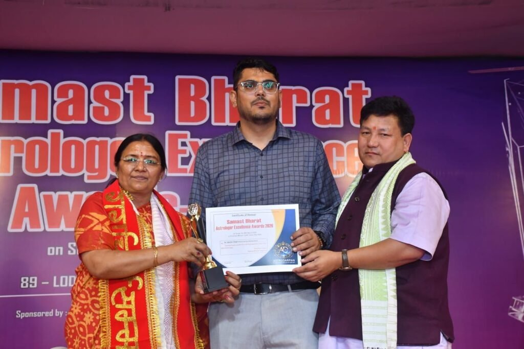 New Delhi: Astrologer Nishant Sharma honored with the "Samastha Bharat Astrology Excellence Award"