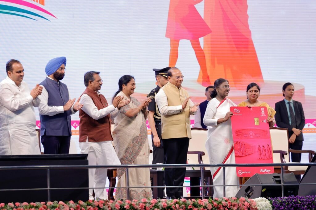 New Delhi: President launches new welfare schemes for women and children