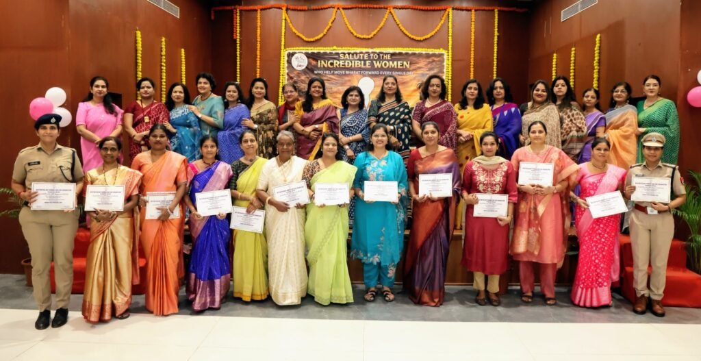 Mumbai: 57 Valiant Female Employees of Western Railway Honored
