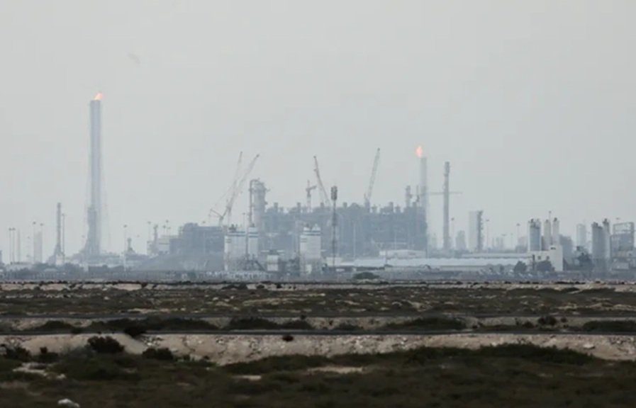 Doha: Iran Attacks World's Largest Liquefied Natural Gas Export Terminal in Qatar