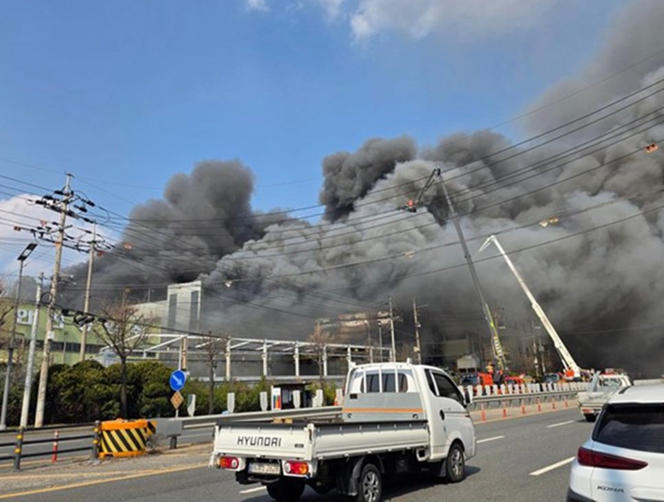 Seoul: Fire at Car Parts Factory in South Korea; 50 People Injured