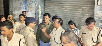 Araria: 250 Domestic Gas Cylinders Recovered from Shop and Residence