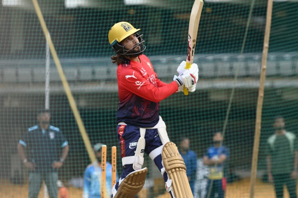 Mumbai: RCB Defeats Mumbai by 18 Runs