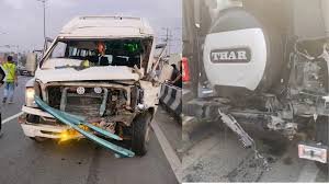 Ghaziabad: Canter Crashes into Parked Thar; Three Dead