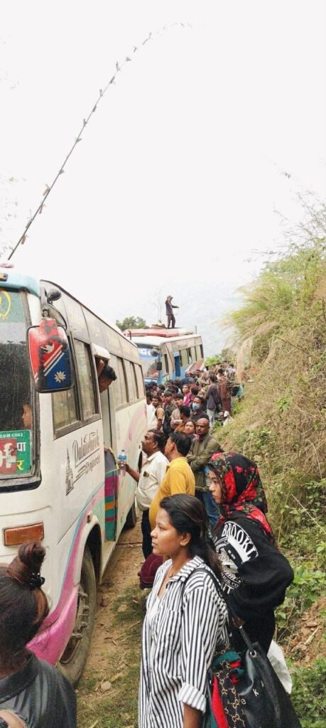Kathmandu: Hundreds of Indian and Local Travelers Stranded on Nepal's BP Highway Being Rerouted to Kathmandu via Alternative Routes