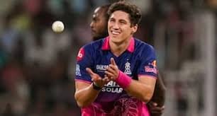 Lucknow: 10 Percent Match Fee Fine on Burger