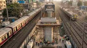 mumbai : 4 se 15 maee tak band rahega varaahee-vaaghapura ka relave phaatak mumbee : (mumbai) pashchim relave ne rel evan sadak(waistairn railway) upayogakartaon kee suraksha ko dhyaan mein rakhate hue aadhaarabhoot sanrachana ke unnayan ka mahatvapoorn nirnay liya hai. isake tahat saamaakhyaalee–paalanapur sekshan (samakhiali–palanpur saichtion) mein traik naveeneekaran kaary kiya jaega. yah kaary varaahee aur vaaghapura steshanon ke beech sthit relave phaatak sankhya 113 (ohai 130/38-40) par kiya jaega. relave dvaara plaasar kvik rileing sistam (pqrs) (plassair quichk railaying systaim) masheen ke maadhyam se poorn traik naveeneekaran (chtr) (chomplaitai trachk rainaiwal) kiya jaega, jisase traik kee gunavatta aur suraksha mein sudhaar hoga. 12 dinon tak rahega yaataayaat band nirdhaarit kaaryakram ke anusaar yah relave phaatak 4 maee 2026 ko subah 7:00 baje se 15 maee 2026 ko raat 10:00 (from 7:00 am on may 4, 2026, until 10:00 pm on may 15) baje tak sadak yaataayaat ke lie pooree tarah band rahega. kul milaakar yah bandee 12 dinon tak prabhaavee rahegee. is avadhi ke dauraan sadak upayogakartaon ko asuvidha se bachaane ke lie vaikalpik maarg sujhae gae hain. yaatree pipalee–varaahee ke beech sthit relave phaatak sankhya 112 (ohai 129/28-30) tatha maanapura gaanv ke raaste aavaagaman kar sakate hain.
Show more
1,129
Mumbai: Varahi-Waghpura Railway Gate to Remain Closed from May 4 to May 15
Mumbai: Varahi-Waghpura Railway Gate to Remain Closed from May 4 to May 15