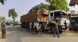 Barabanki: Dumper Runs Over Family Sleeping by the Roadside