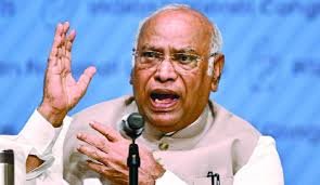 New Delhi: Kharge Slams Modi Government Over Hike in Diesel and Petrol Prices