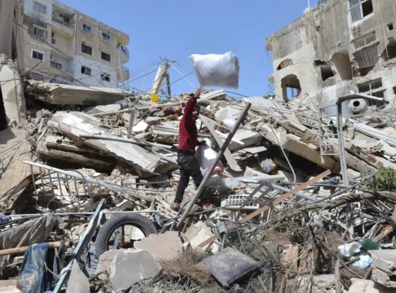Beirut: Israel's Attacks on Lebanon Continue; Over 3,000 Dead Since March 2