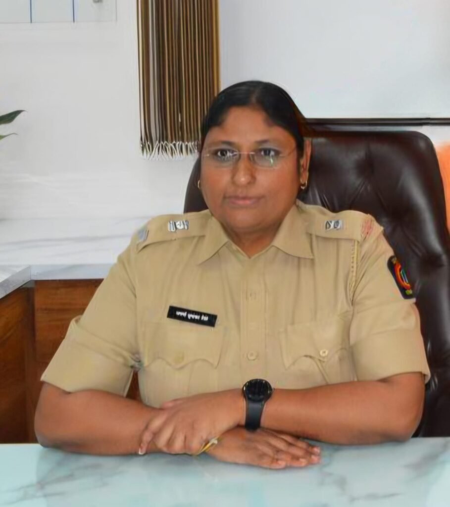 Mumbai: Mahavitaran Executive Director Aparna Gite Awarded Director General of Police Medal