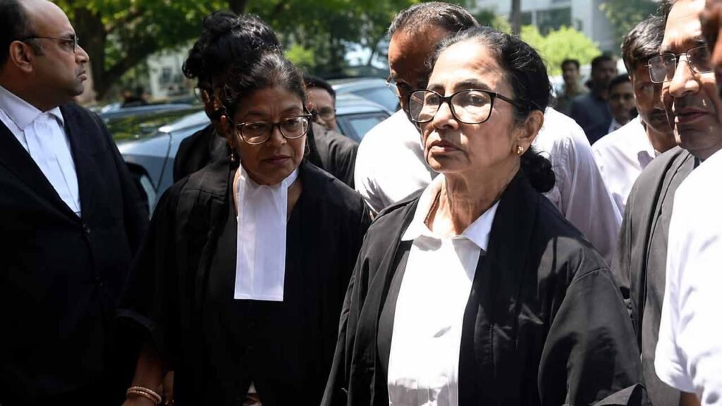 Kolkata: Mamata Banerjee Arrives at Calcutta High Court for Hearing on Post-Poll Violence Case