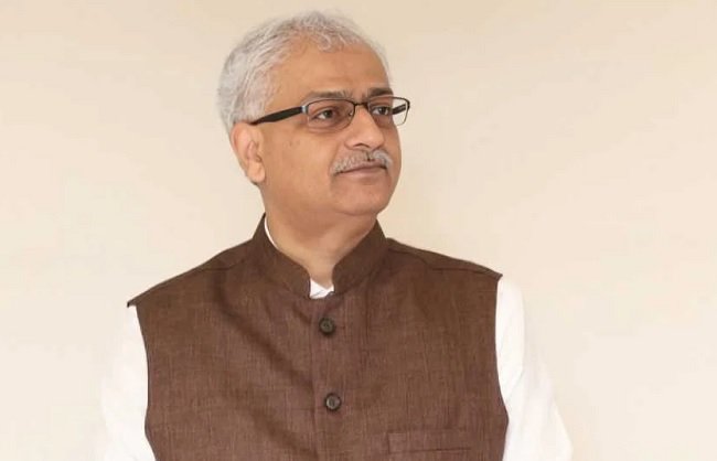 New Delhi: Hitesh Ramesh Chandra Joshi Takes Charge as Chairman and Managing Director of GIC Re