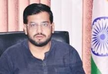 Jammu : केंद्र ने आईएएस अधिकारी अभिषेक शर्मा की अंतर-कैडर प्रतिनियुक्ति एक वर्ष के लिए बढ़ाई