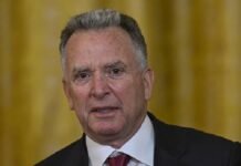 Washington/Bern : अमेरिका-ईरान वार्ता से पहले ट्रंप के दूत स्विट्जरलैंड पहुंचे
