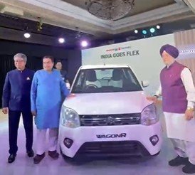 New Delhi: Gadkari and Hardeep Puri Launch Country's First Flex-Fuel Car