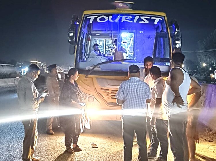 Haridwar: Drive against luxury buses on DM's orders; 45 challaned, 6 seized