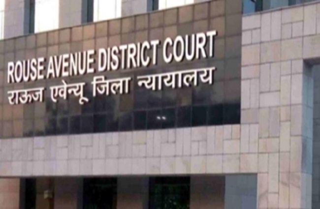 New Delhi: Pravesh Verma records statement in criminal defamation case against Saurabh Bhardwaj