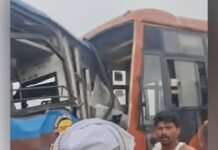 Mumbai : जालना जिले में दो एस टी बसों की टक्कर, स्कूली छात्रों समेत 30 यात्री घायल